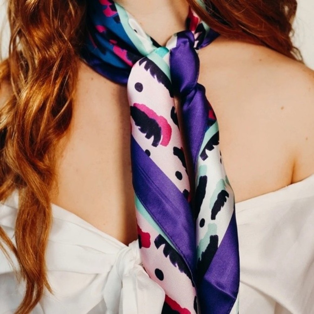 NWOT Alivia silk scarf